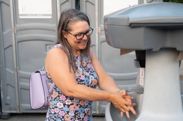 Best High-end porta potty rental  in West Ishpeng, MI